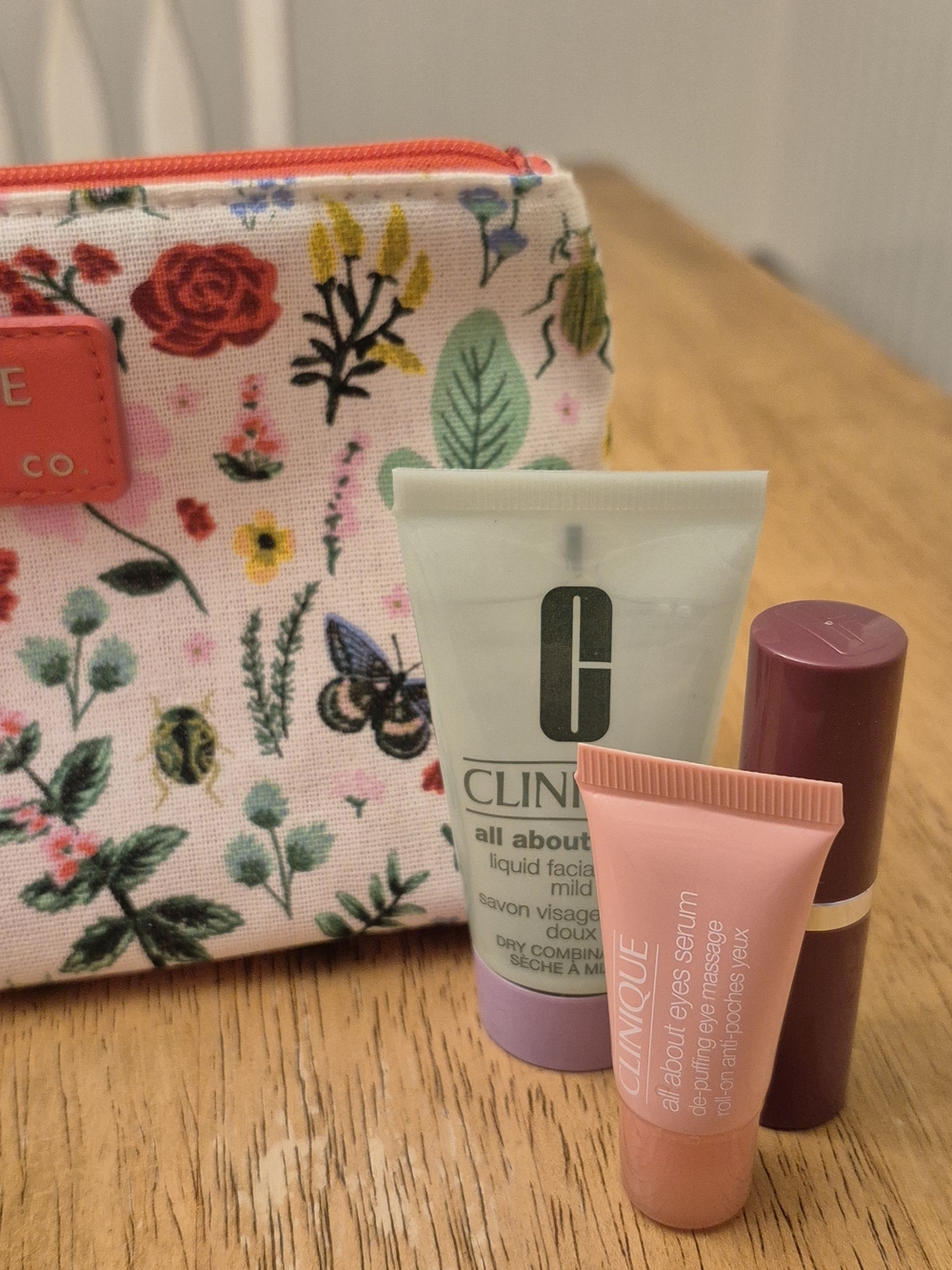 Clinique & Rifle Paper Skincare Set Floral Makeup Pouch Moisture Surge Mascara - Picture 5 of 10